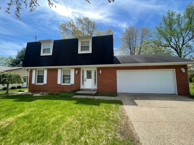 property at 2383 Quincy Ave