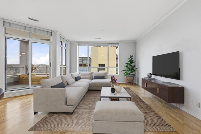 property at 980 Yonge St