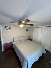 1933 S 19th St, Unit B in Abilene, TX - Foto de edificio - Building Photo