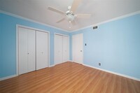 5014 Glenmont Dr photo'