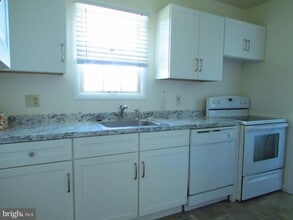 31079 Crepe Myrtle Dr in Millsboro, DE - Building Photo - Building Photo