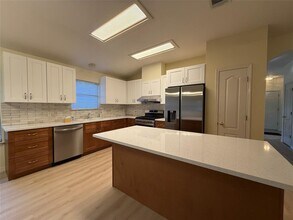 8908 Lanna Bluff Loop in Austin, TX - Building Photo - Building Photo