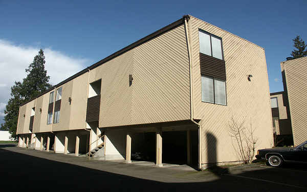 Glen Eagle Apartments in Shoreline, WA - Foto de edificio