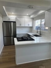 3925 S Ross St in Santa Ana, CA - Building Photo - Building Photo