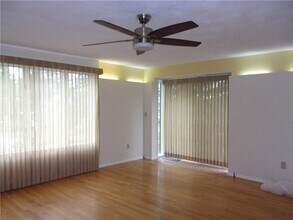 85 Homewood Ave-Unit -2nd Flr in North Providence, RI - Building Photo - Building Photo