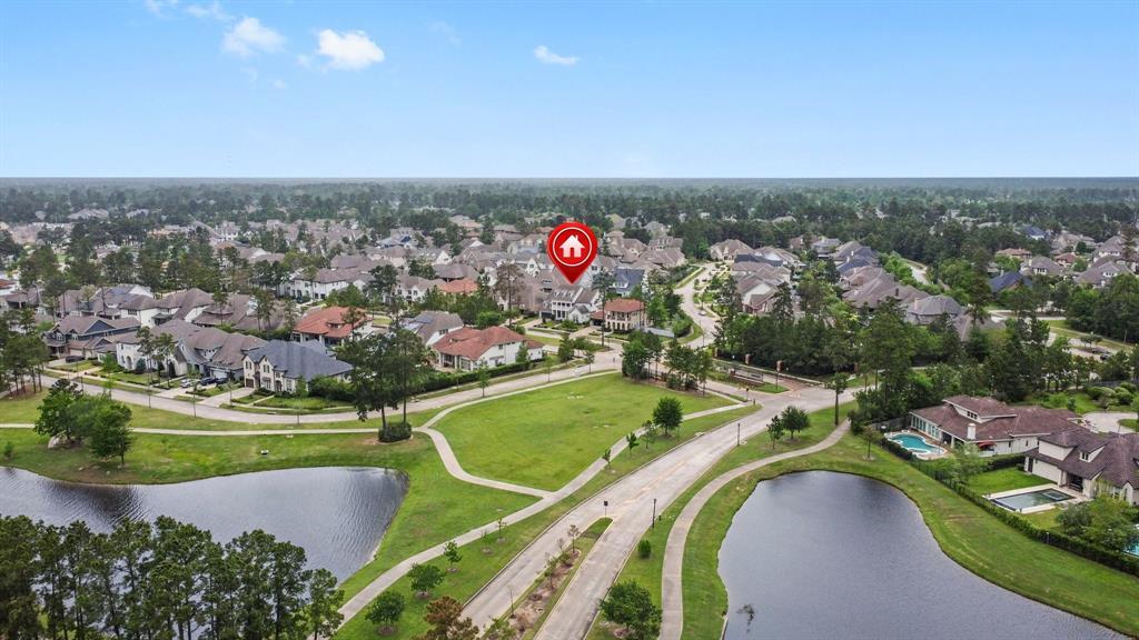 6 Liberty Branch Blvd in Spring, TX - Foto de edificio