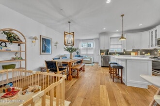 28 Catherine St in Red Bank, NJ - Building Photo - Building Photo