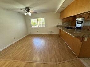 1725 Hillcrest Ln in Fallbrook, CA - Building Photo - Building Photo