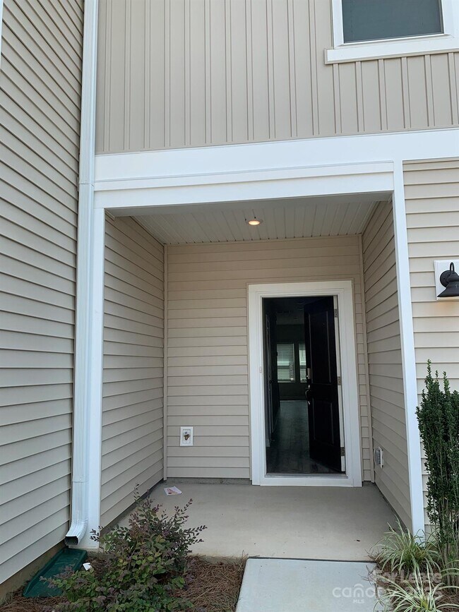 2316 Belterra Dr in Charlotte, NC - Building Photo - Building Photo