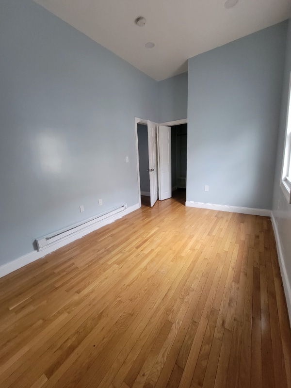 401 River St in Paterson, NJ - Building Photo - Building Photo
