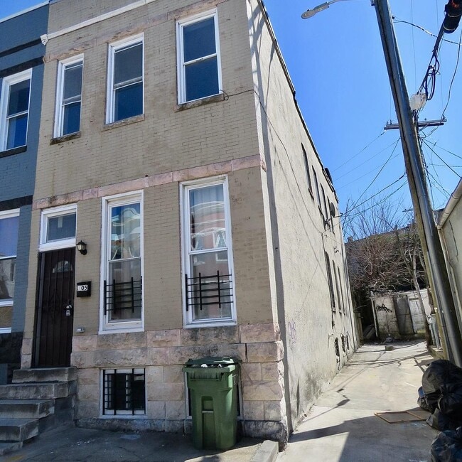 property at 1205 Clendenin St