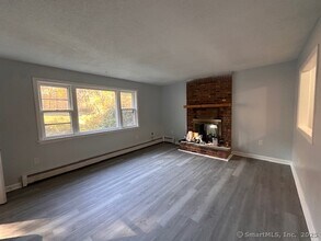 259 Westchester Rd in Colchester, CT - Building Photo - Building Photo