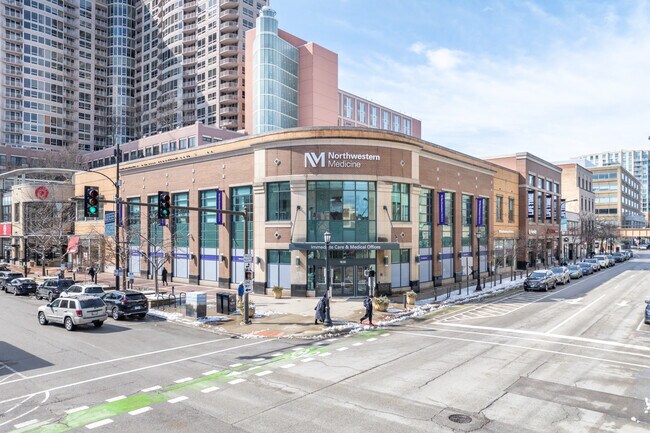 The Residences of Sherman Plaza in Evanston, IL - Building Photo - Building Photo