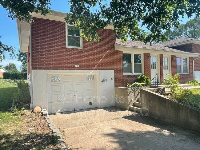 property at 236 Bonaire St