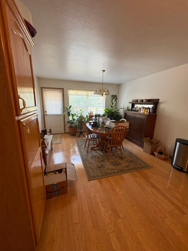 725-727-727 Pinhook Dr in Nixa, MO - Building Photo - Building Photo