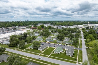 Country Club Village I in Springfield, MO - Building Photo - Building Photo