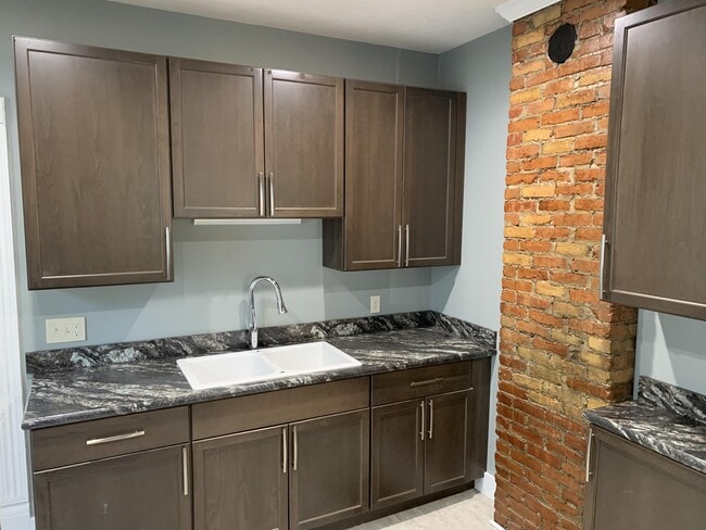 349 Bryant Ave in Syracuse, NY - Building Photo - Building Photo