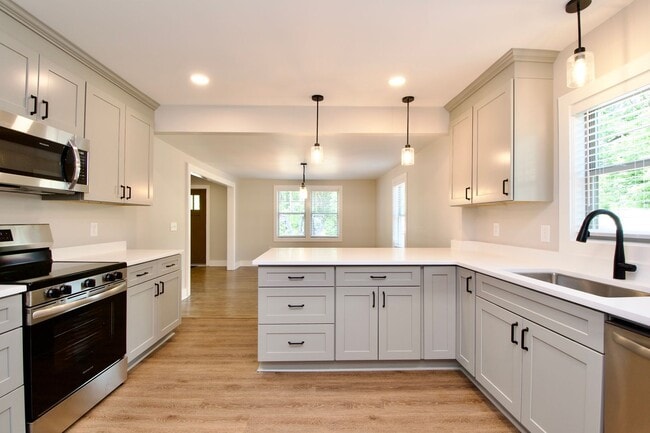 property at 606 Pitts St