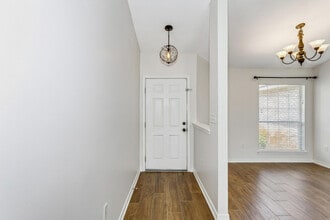 2208 Seascale Ct in Navarre, FL - Building Photo - Building Photo