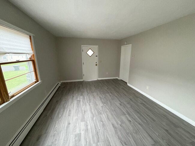 312 Richfield Blvd, Unit A