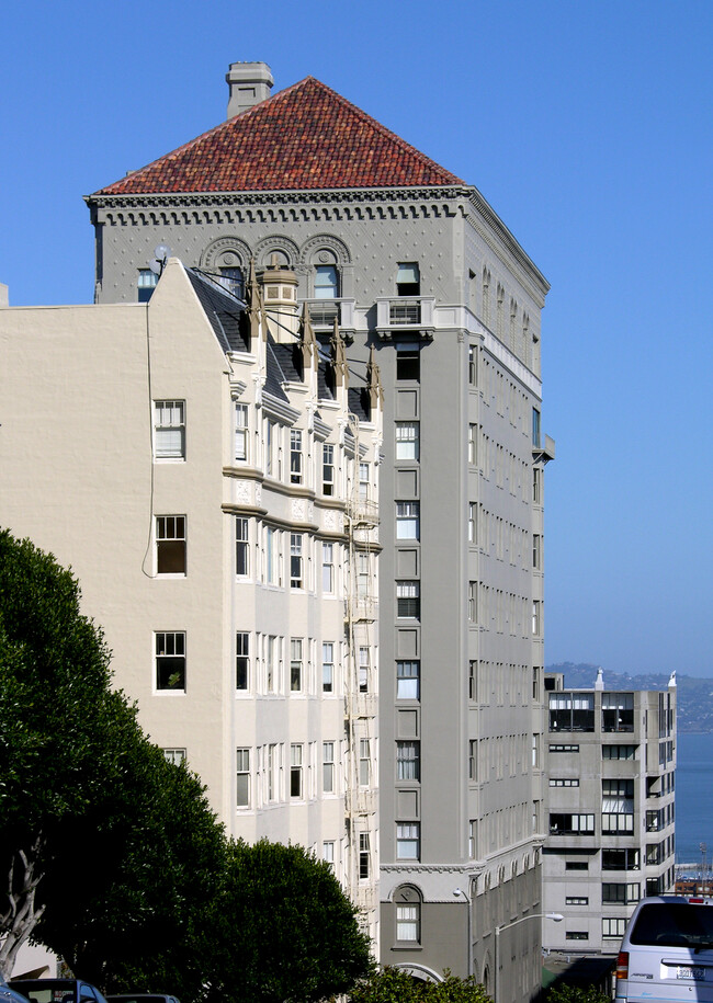 2100 Pacific Ave in San Francisco, CA - Building Photo - Building Photo