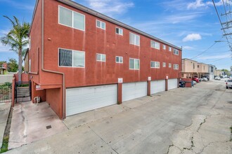 3956 Texas St, Unit 12 in San Diego, CA - Building Photo - Building Photo
