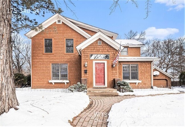 175 3rd St in Excelsior, MN - Building Photo - Building Photo