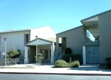 Waymark Gardens in Glendale, AZ - Foto de edificio