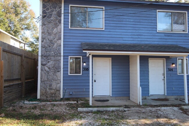 property at 316 Teakwood Cir