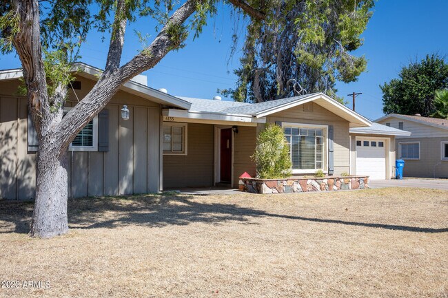 property at 4135 N 35th Way