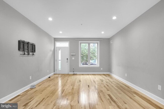 property at 1644 N 2nd St
