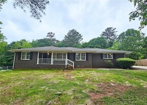 4149 Connor Dr in Ellenwood, GA - Building Photo