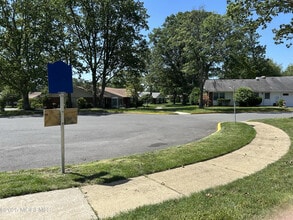 844D Inverness Ct in Lakewood, NJ - Building Photo - Building Photo