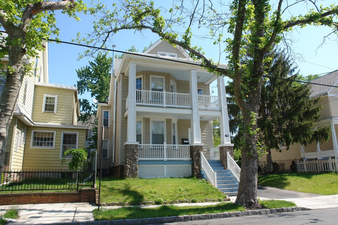 80 Gordon St in Perth Amboy, NJ - Foto de edificio