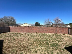 724 Royal Bonnet Dr in Wilmington, NC - Building Photo - Building Photo