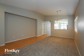 4821 Morning Falls Ave in Las Vegas, NV - Building Photo - Building Photo