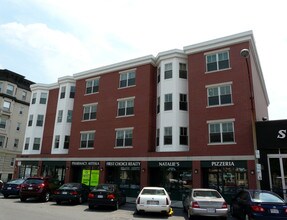 1304-1312 Commonwealth Ave in Boston, MA - Building Photo - Building Photo