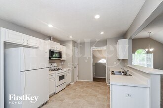 2825 Candler Run in Marietta, GA - Foto de edificio - Building Photo