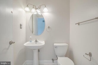 16 Ebbing Ct in Essex, MD - Building Photo - Building Photo
