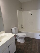 335 Redfish Dr in Laredo, TX - Building Photo - Building Photo