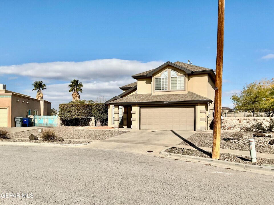 7369 Luz De Lumbre Ave in El Paso, TX - Building Photo