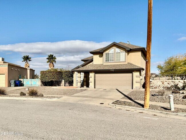 property at 7369 Luz De Lumbre Ave