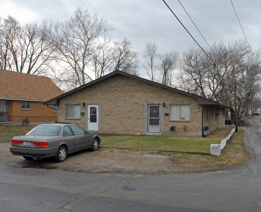 127 Pawpaw St in Dayton, OH - Building Photo