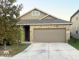 2038 Rhesus Vw in San Antonio, TX - Building Photo