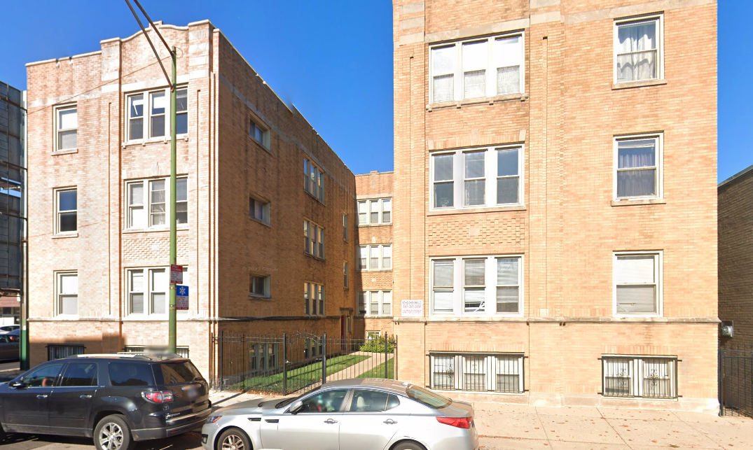 3425 W Foster Ave in Chicago, IL - Building Photo