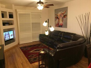 6535 E Superstition Springs Blvd in Mesa, AZ - Building Photo - Building Photo