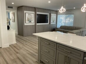 2870 NE 14th Street Cswy in Pompano Beach, FL - Building Photo - Building Photo