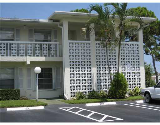 2721 SW 15th St in Delray Beach, FL - Building Photo