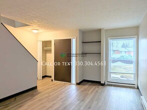 234 Engadine Ct in Sugarcreek, OH - Building Photo - Building Photo