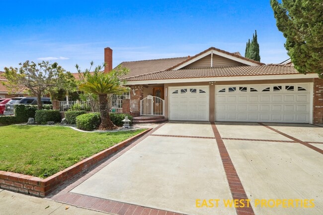 property at 11186 Lavender Ave